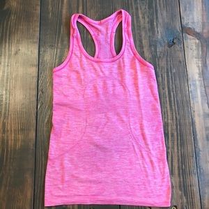Lululemon Swiftly Tech Tank in Pink Size 4